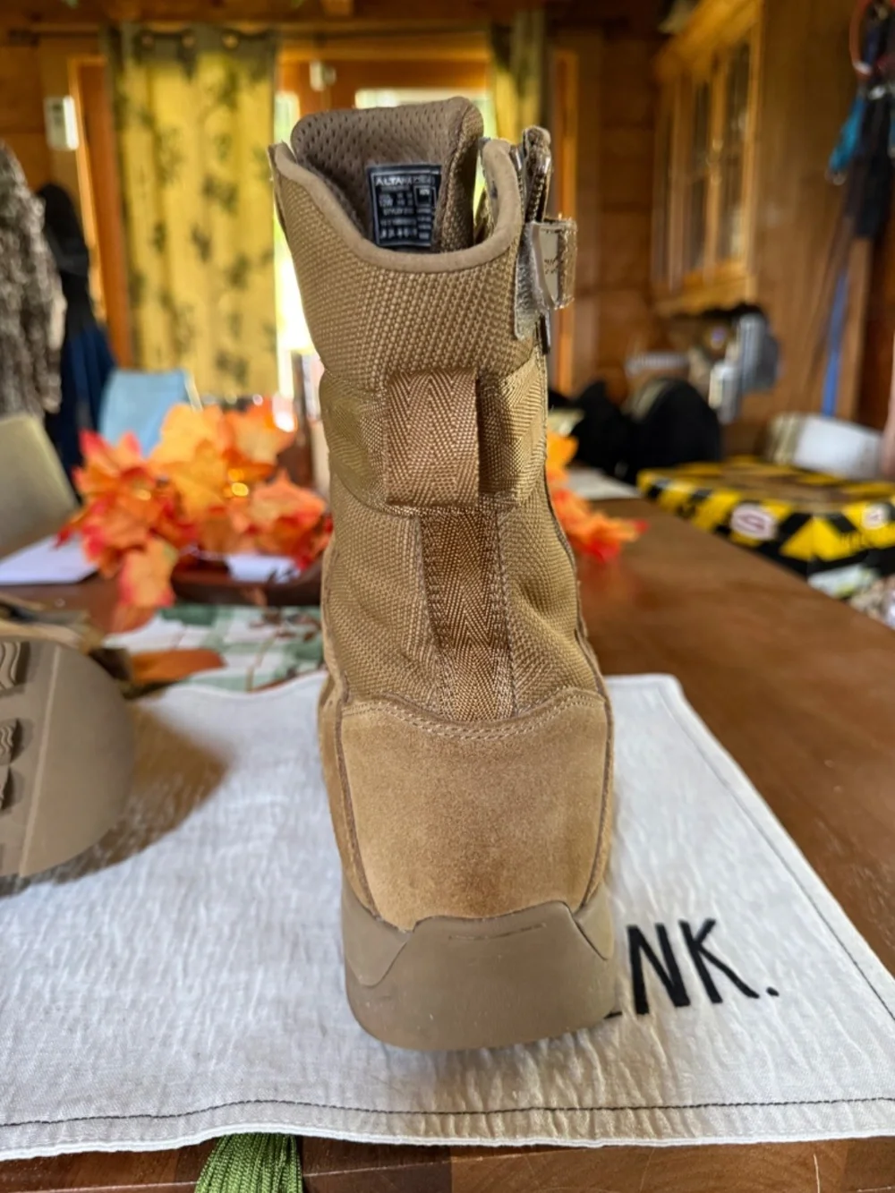 Altama Jungle Assault Boots, side zip, coyote brown, size 12W, safety toe